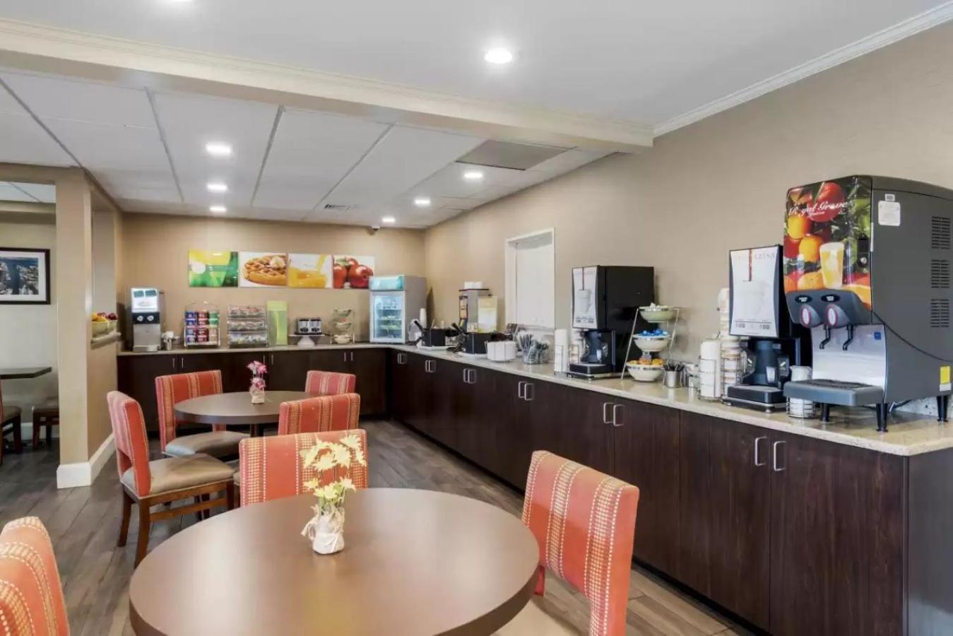 Quality Inn & Suites Oceanblock Ocean City Exterior foto