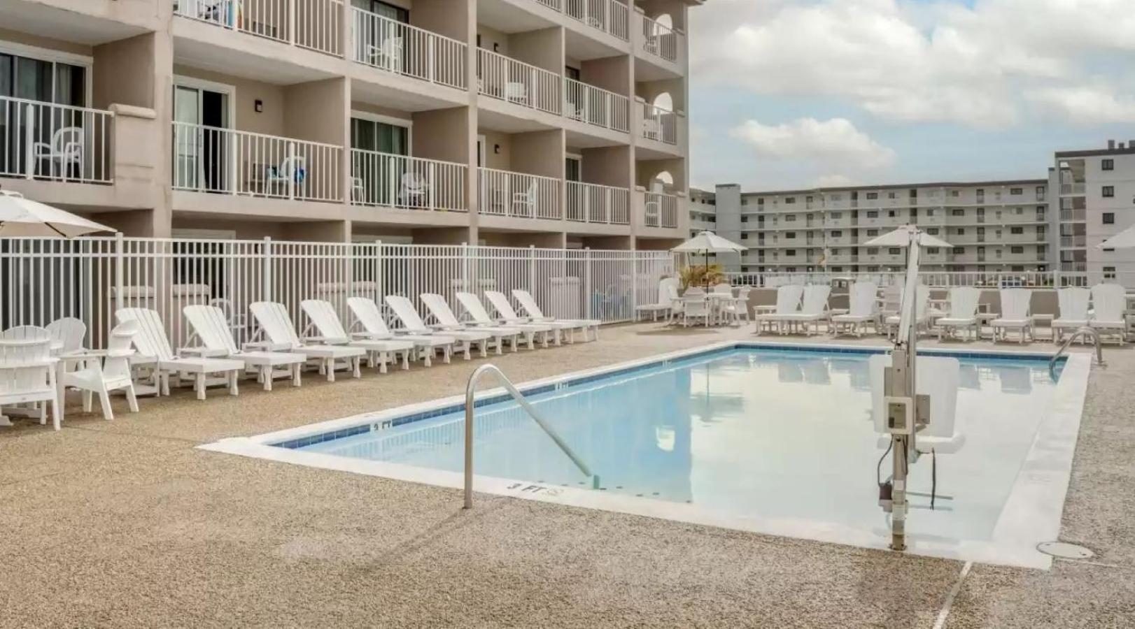 Quality Inn & Suites Oceanblock Ocean City Exterior foto